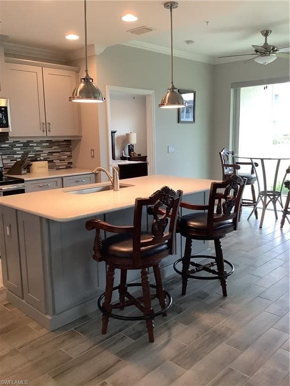 6934 Avalon CIR 404 NAPLES, FL 34112