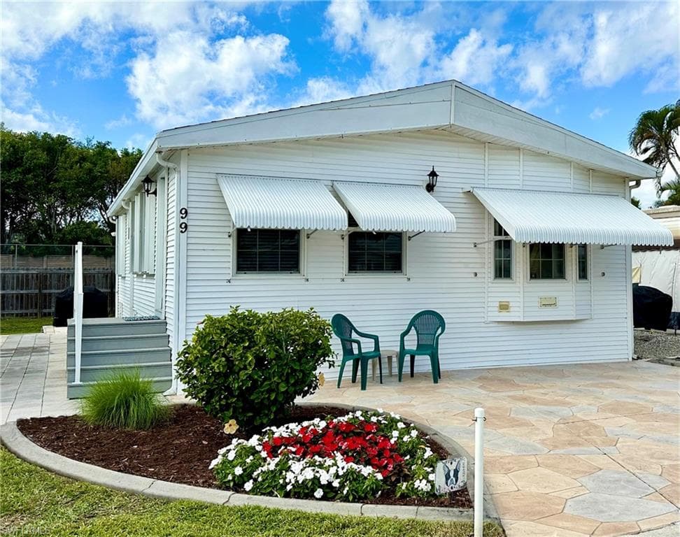 99 Vanda Sanctuary 99 NAPLES, FL 34114