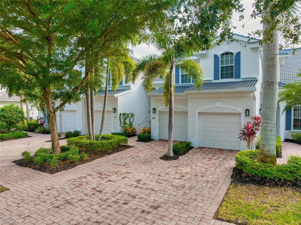 12863 Carrington CIR 102 NAPLES, FL 34105