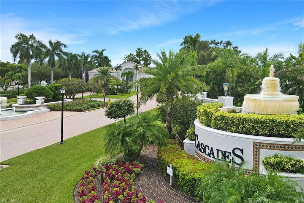 8849 Cascades Isle BLVD ESTERO, FL 33928
