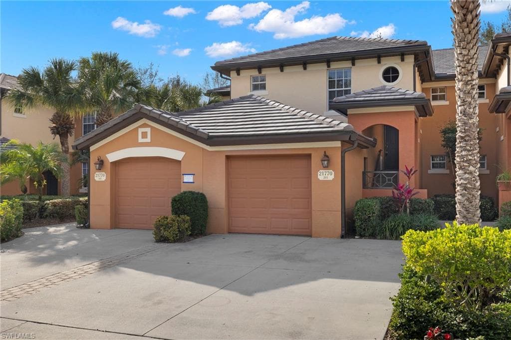 21770 Southern Hills DR 201 ESTERO, FL 33928