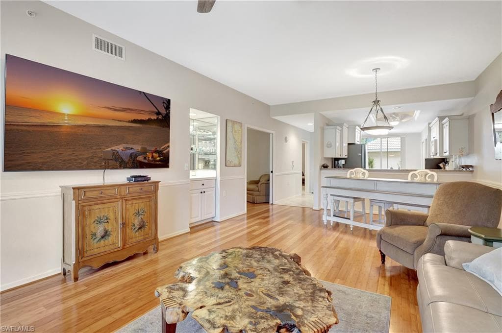 3685 Buttonwood WAY 1513 NAPLES, FL 34112