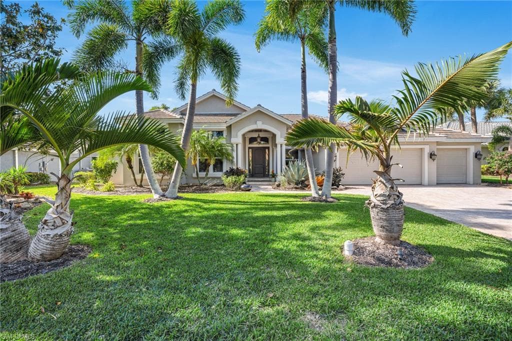 3520 Lakemont DR BONITA SPRINGS, FL 34134