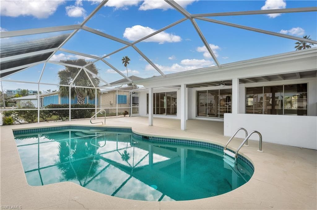9 Fairview BLVD FORT MYERS BEACH, FL 33931