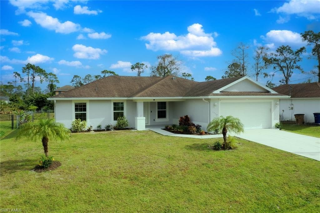 1110 Alaska AVE LEHIGH ACRES, FL 33971
