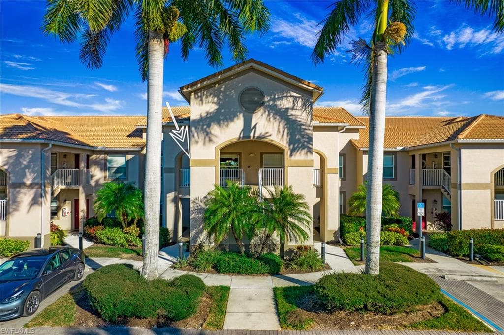 20031 Barletta LN 2323 ESTERO, FL 33928