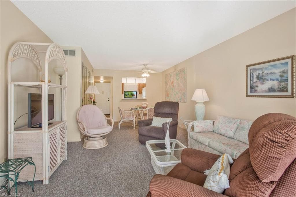 4346 27th CT SW 5-202 NAPLES, FL 34116