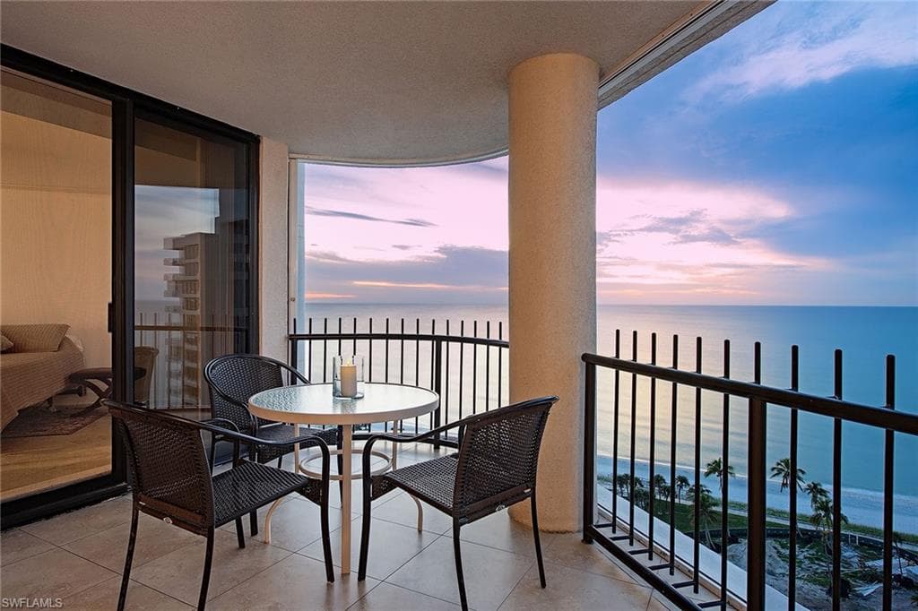 4251 Gulf Shore BLVD N 20A NAPLES, FL 34103