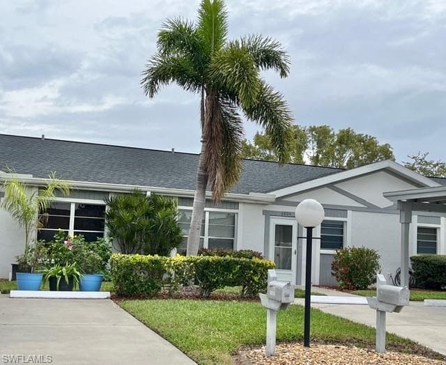 6804 Bogey DR FORT MYERS, FL 33919