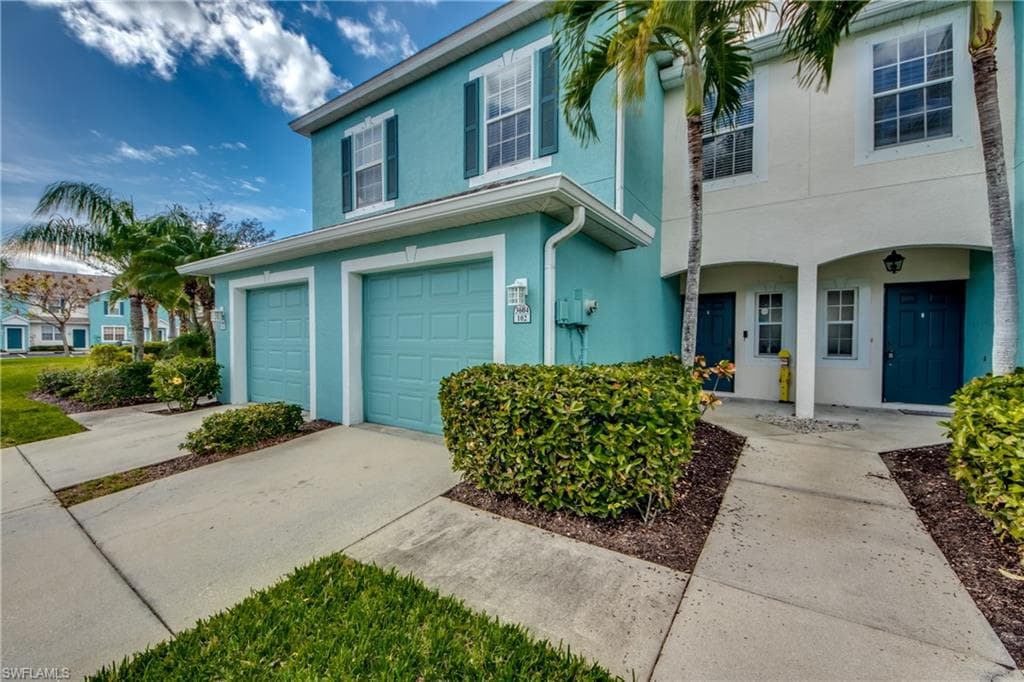 3604 Cedar Oak DR 102 FORT MYERS, FL 33916