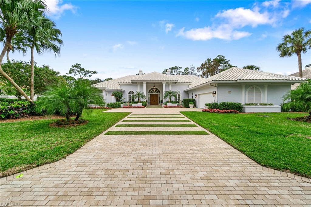 433 Rosemeade LN NAPLES, FL 34105