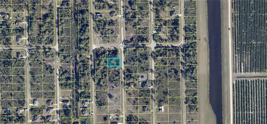 756 Bianca AVE LEHIGH ACRES, FL 33974