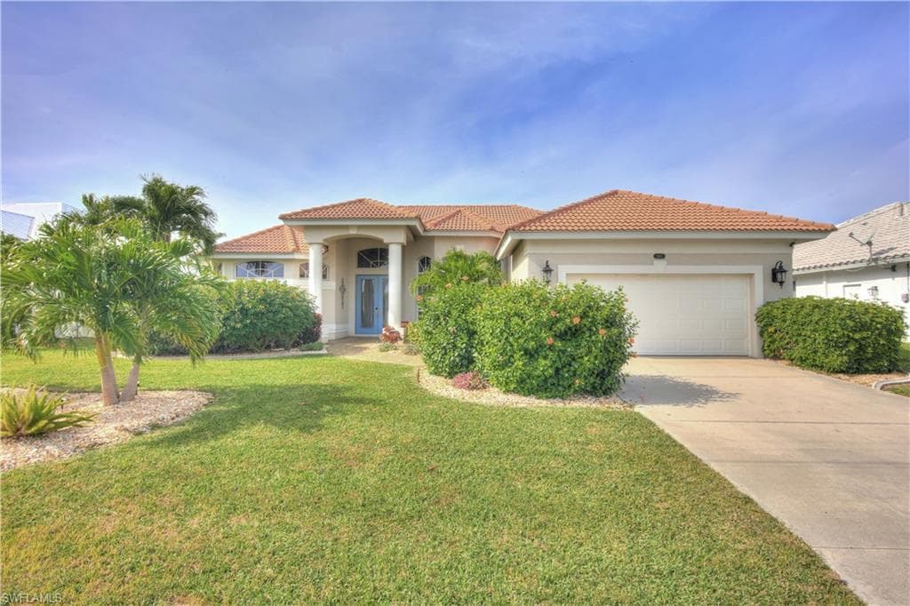 2640 SE 19th PL CAPE CORAL, FL 33904