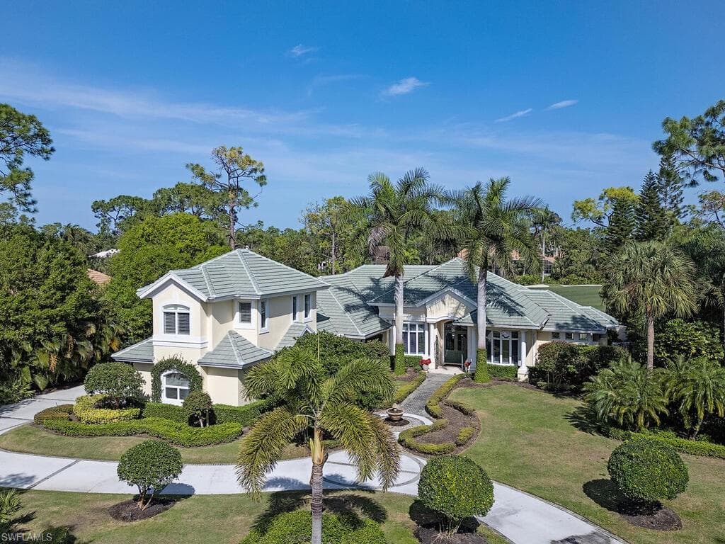 2517 SPICEBUSH LN NAPLES, FL 34105