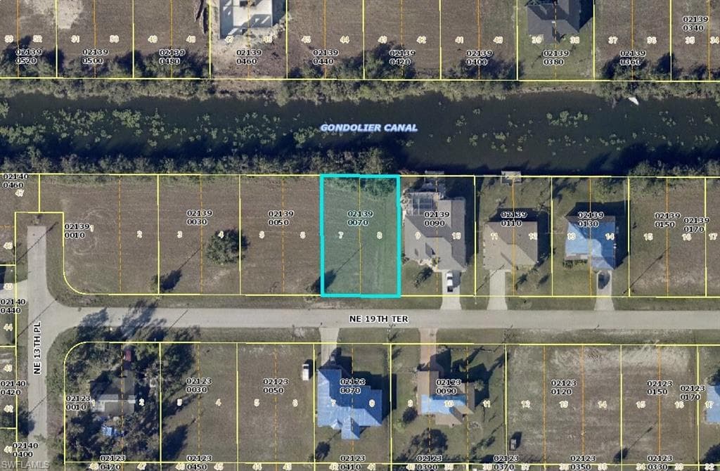 1403 19th TER CAPE CORAL, FL 33909