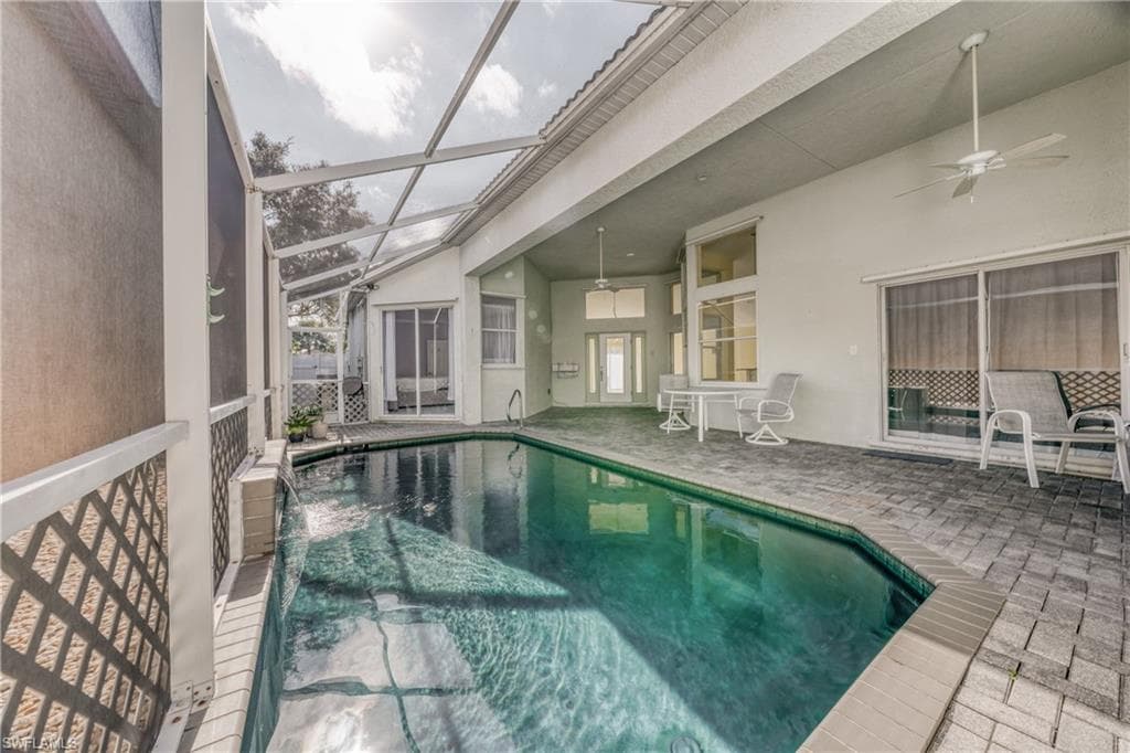 1088 Jardin DR NAPLES, FL 34104