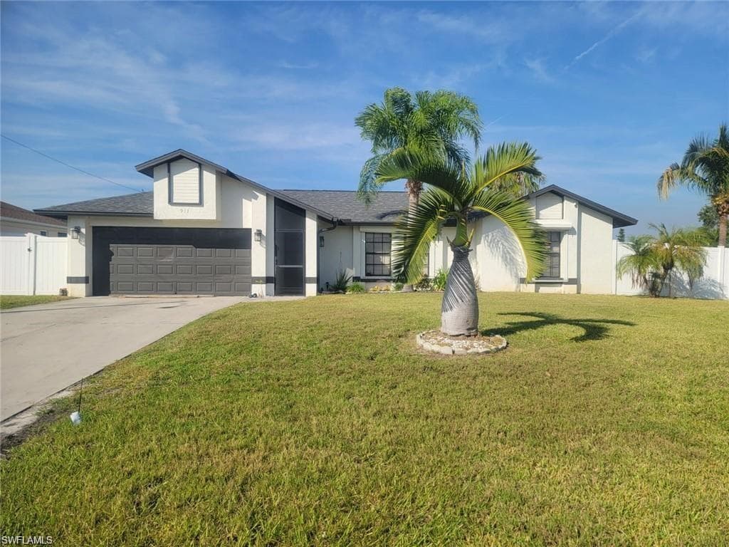 911 SW 33rd ST CAPE CORAL, FL 33914