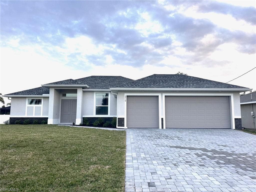 2710 NW 22nd TER CAPE CORAL, FL 33993