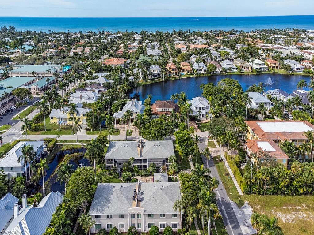 616 7th AVE S A-616 NAPLES, FL 34102