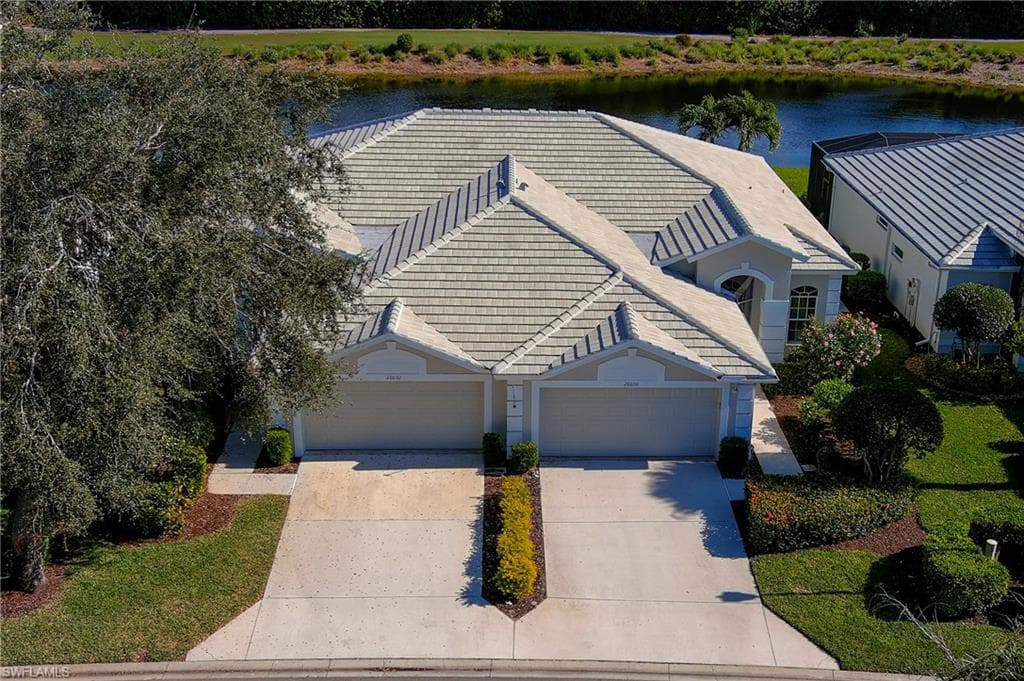 26030 Clarkston DR BONITA SPRINGS, FL 34135