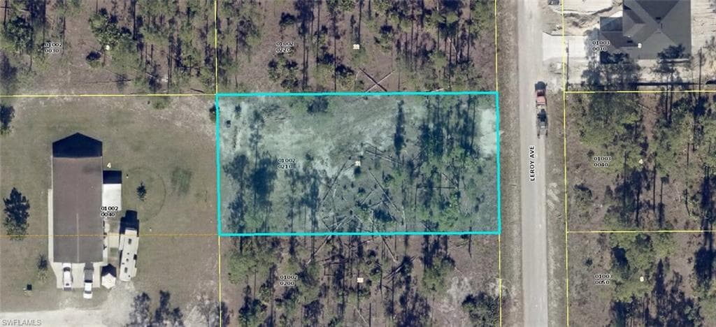 817 Leroy AVE LEHIGH ACRES, FL 33972