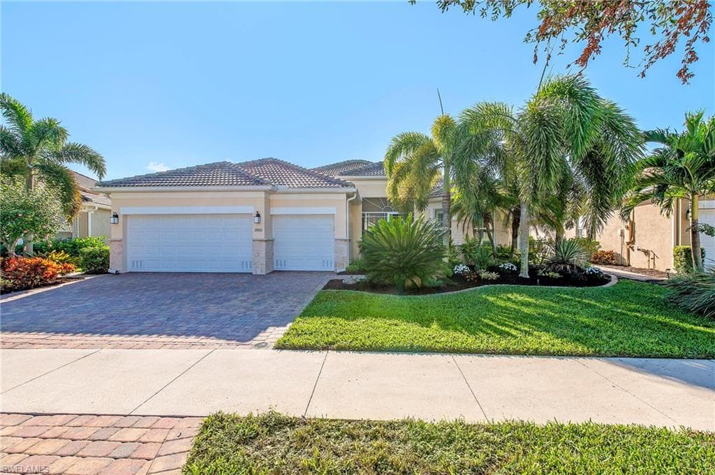 15011 Malayan CT BONITA SPRINGS, FL 34135