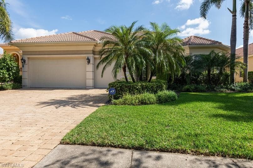 19871 Chapel TRCE ESTERO, FL 33928
