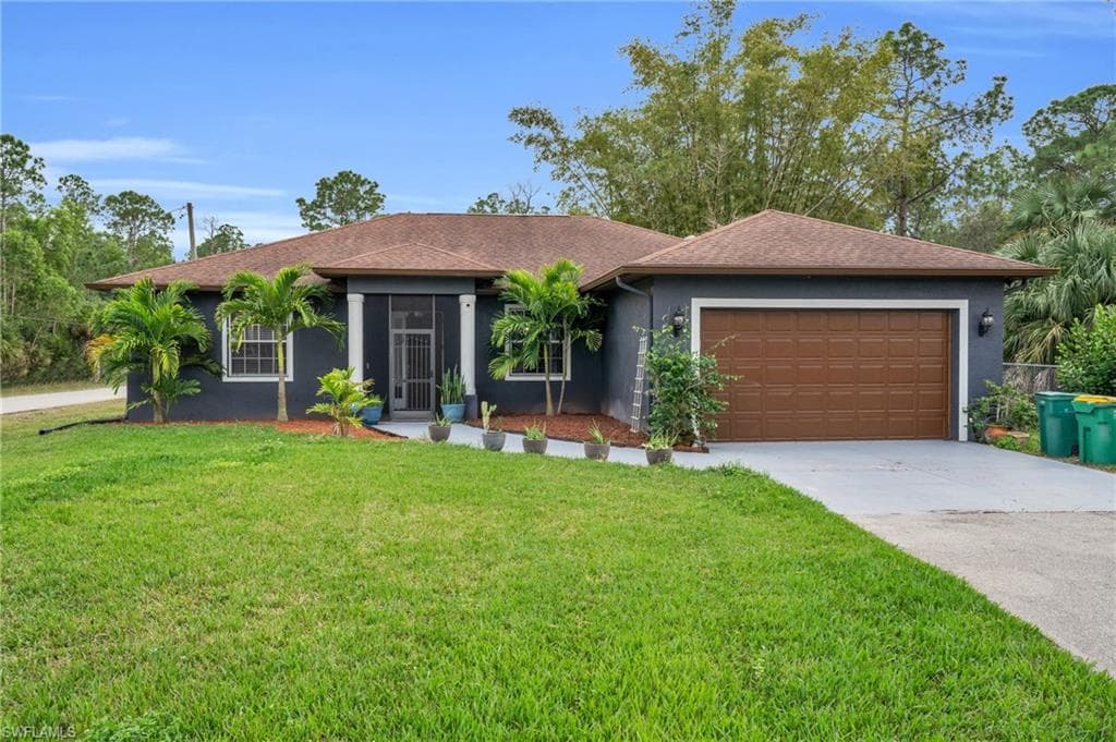 105 1st ST SW NAPLES, FL 34117