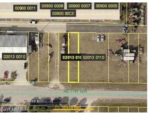 1021 NE 7th TER CAPE CORAL, FL 33909
