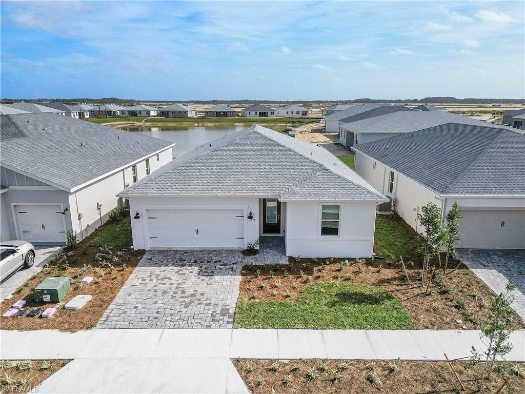 16431 Settlers WAY Babcock Ranch, FL 33982