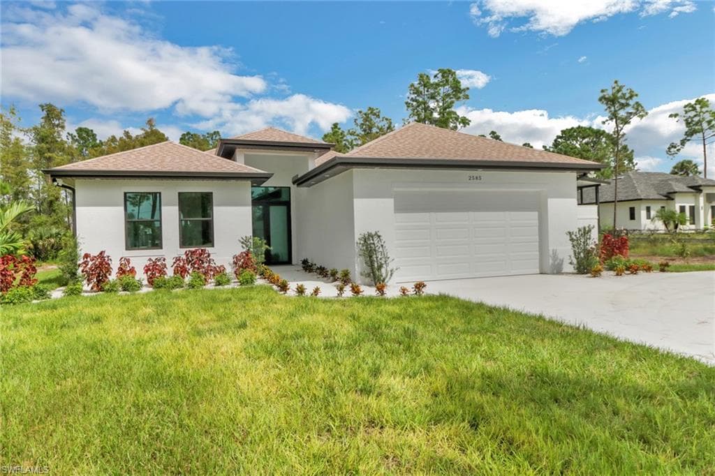 2585 37th Ave NE NAPLES, FL 34120