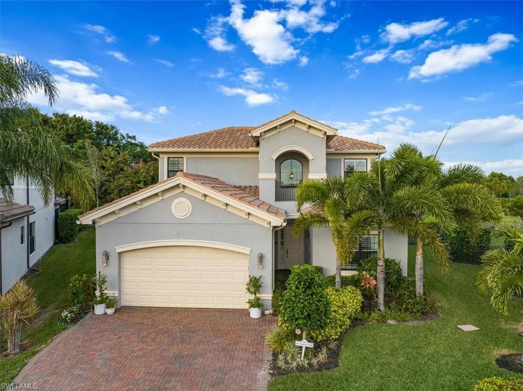 4672 Kensington CIR NAPLES, FL 34119