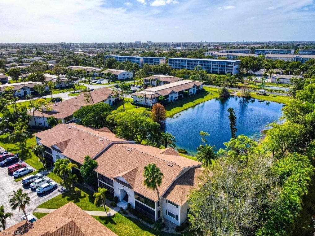 14840 Summerlin Woods DR 13 FORT MYERS, FL 33919