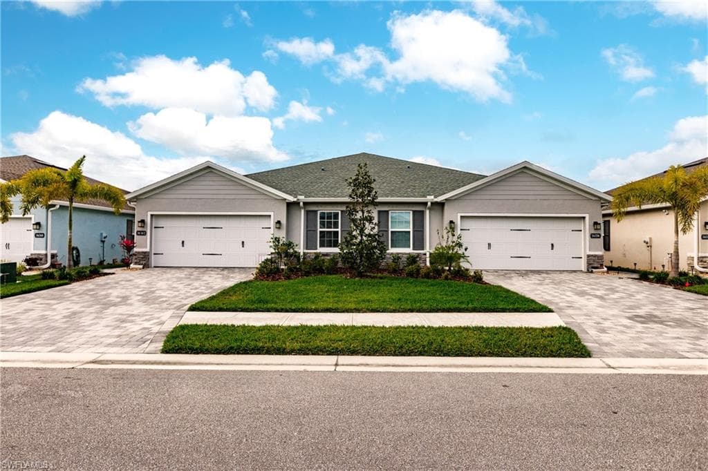 16342 Coconut Palm DR PORT CHARLOTTE, FL 33953