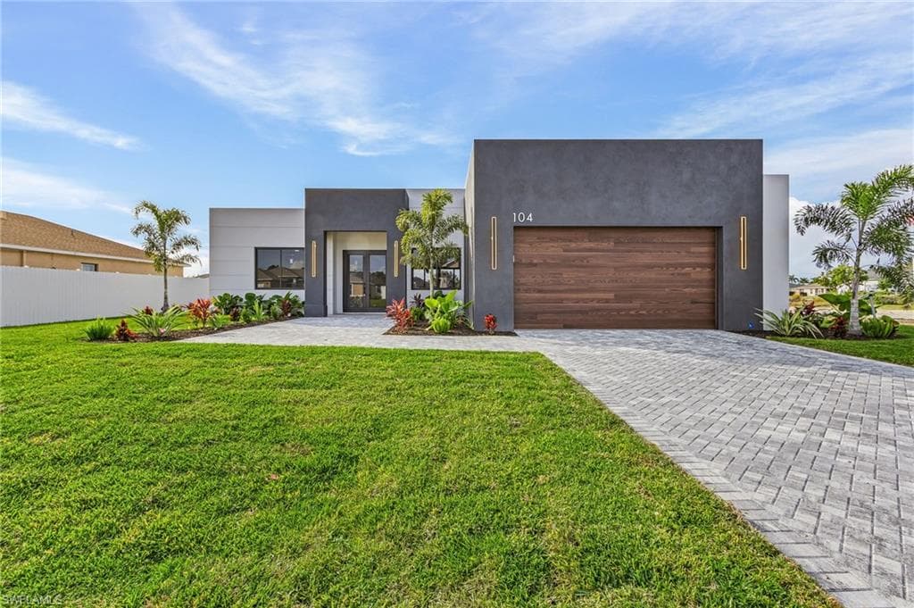 104 NW 13th PL CAPE CORAL, FL 33993
