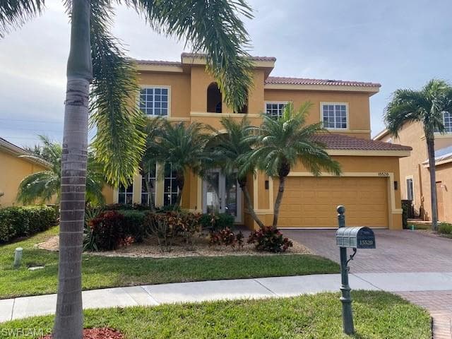 15520 Laguna Hills DR FORT MYERS, FL 33908