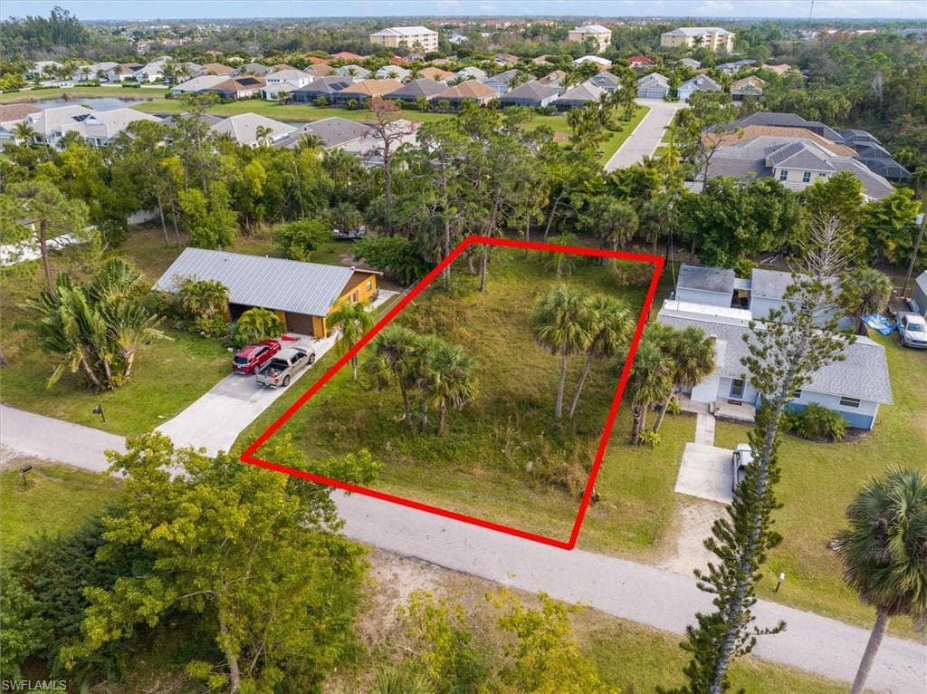 19921 Adams RD FORT MYERS, FL 33908