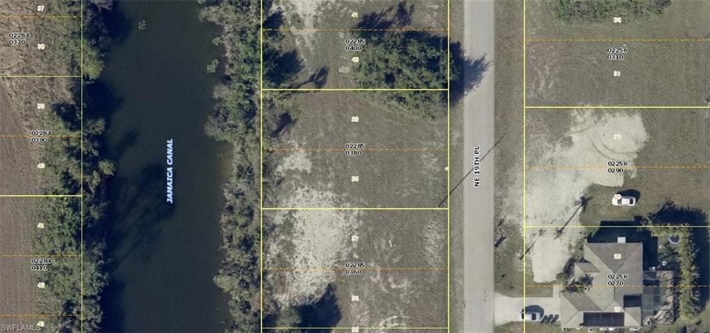 2614 19th PL CAPE CORAL, FL 33909