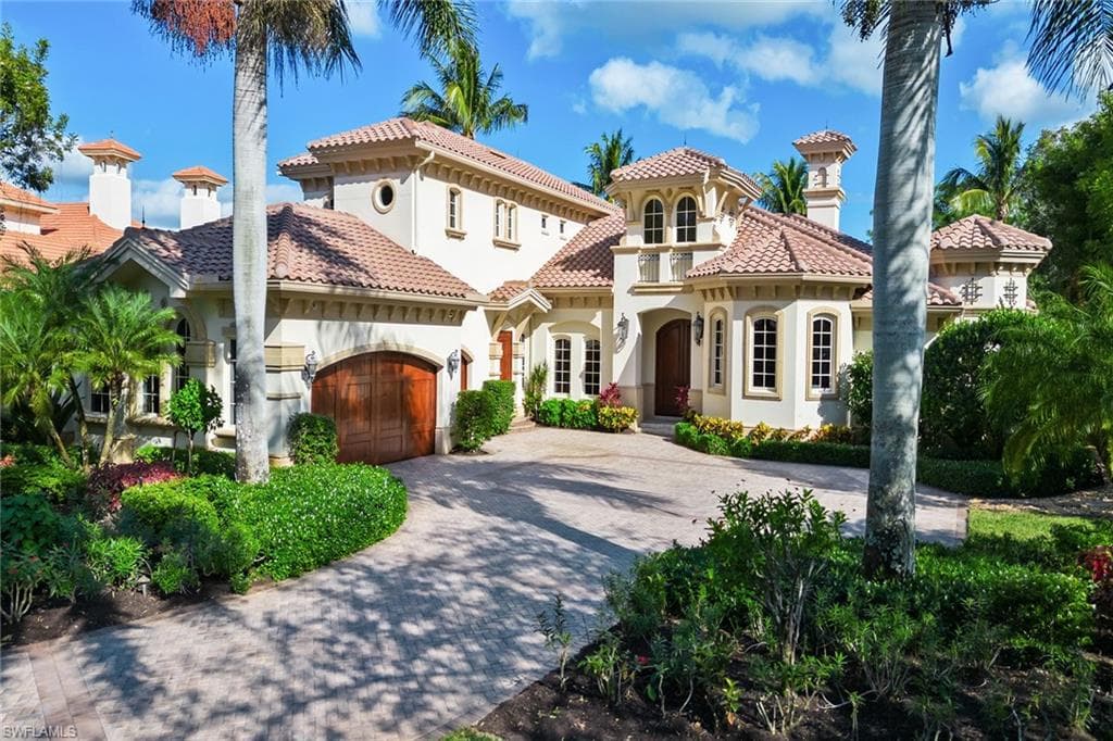 3844 Isla Del Sol WAY NAPLES, FL 34114