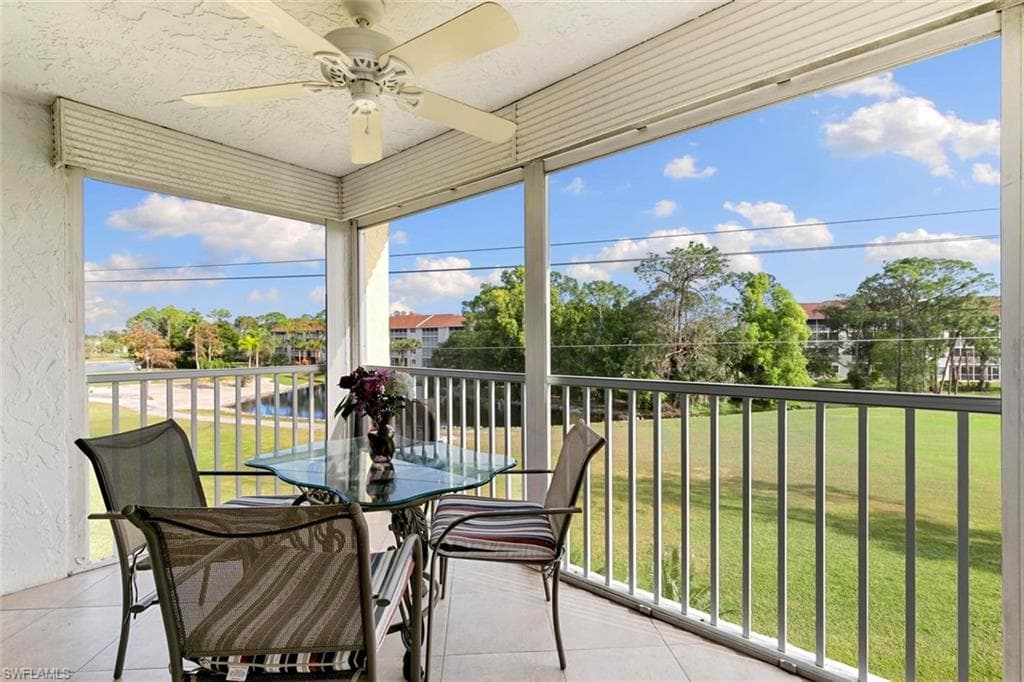 1057 Forest Lakes DR 305 NAPLES, FL 34105