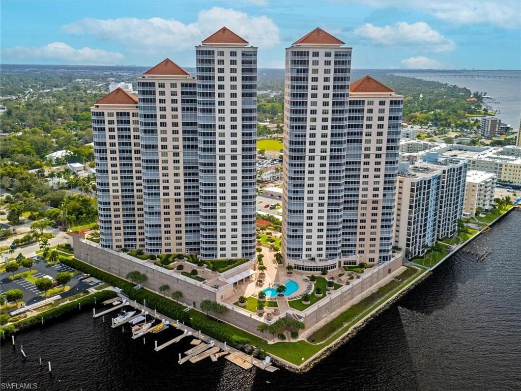 2090 W 1st ST 710 FORT MYERS, FL 33901