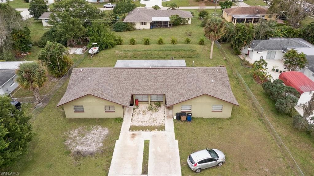 2220-2222 Marilyn LN FORT MYERS, FL 33905