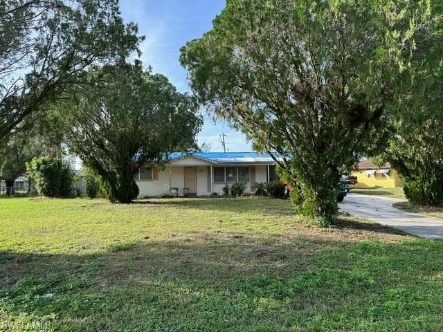 1406 Juddale ST E LEHIGH ACRES, FL 33936