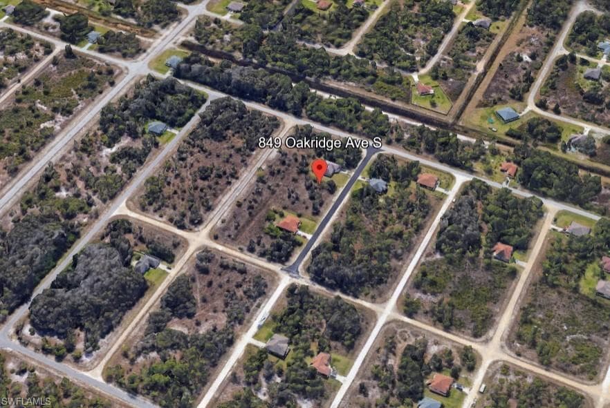 849 OAKRIDGE AVE S LEHIGH ACRES, FL 33974