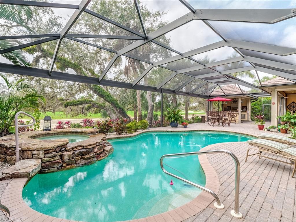 3741 Mossy Oak DR FORT MYERS, FL 33905