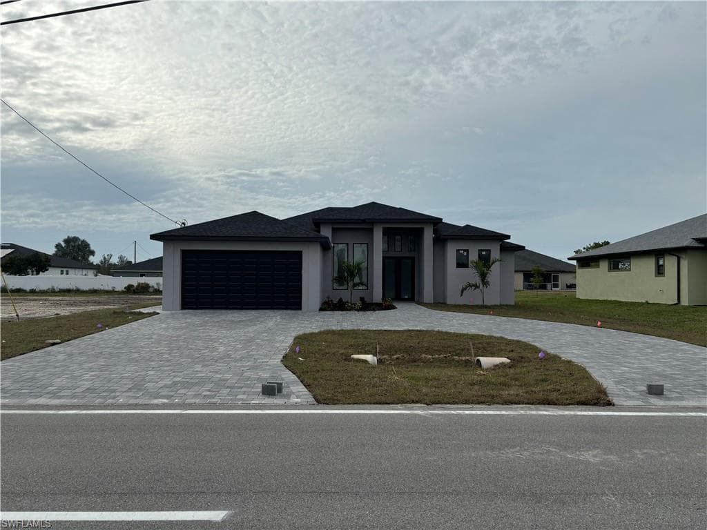 120 Nelson RD N CAPE CORAL, FL 33993