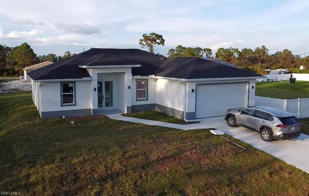 3817 21st ST W LEHIGH ACRES, FL 33971