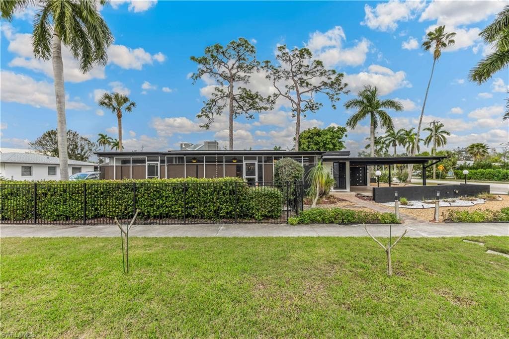 3666 Princeton ST FORT MYERS, FL 33901