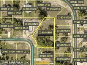 201 27th AVE CAPE CORAL, FL 33991