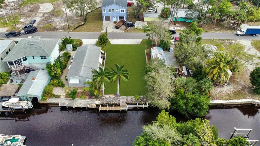 27583 Big Bend RD BONITA SPRINGS, FL 34134
